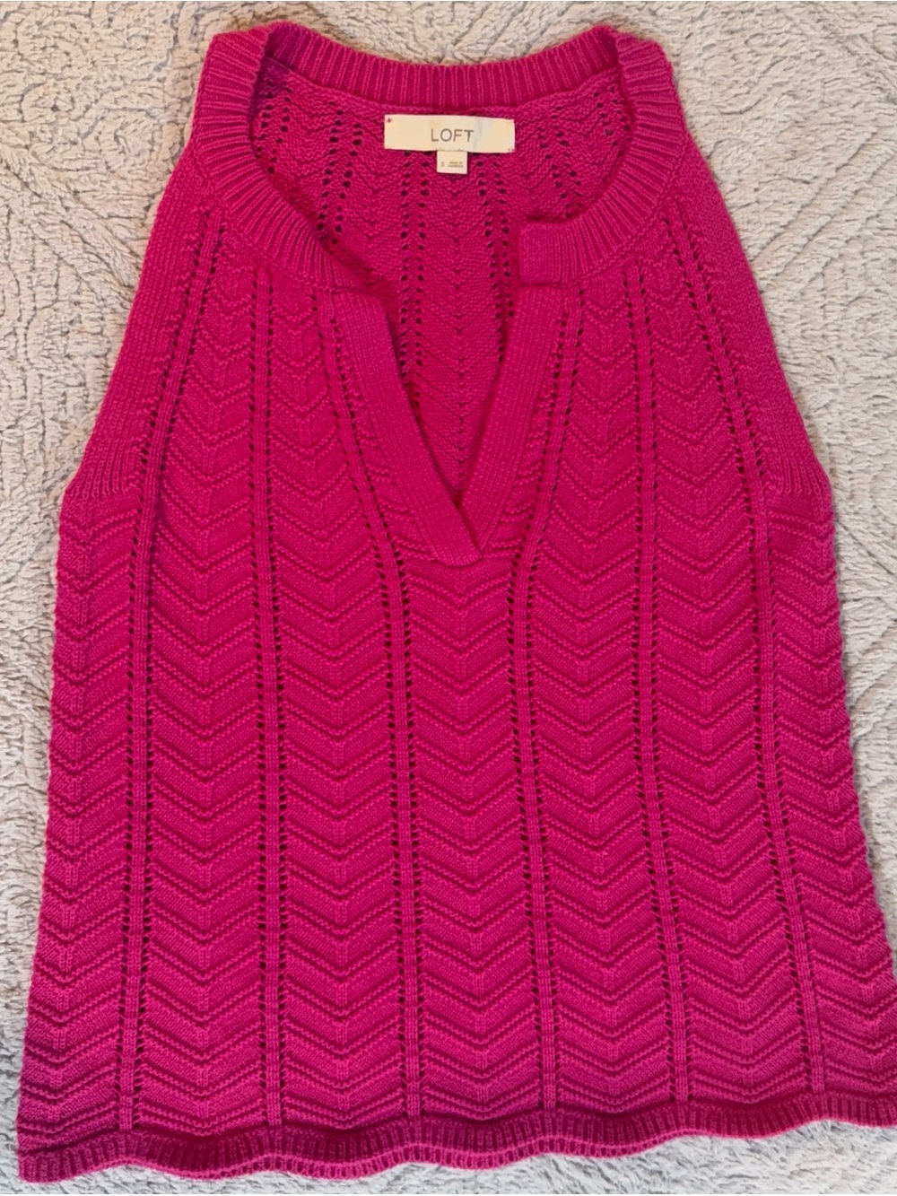 LOFT Hot Pink Chevron Knit V-Neck Sleeveless Top